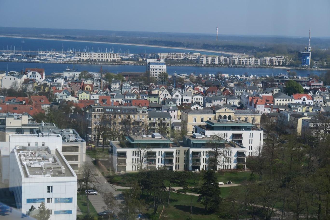 Residenz/Parkblick Apartment Rostock Bagian luar foto