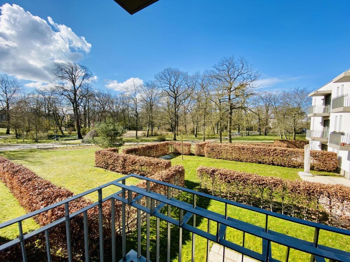 Residenz/Parkblick Apartment Rostock Bagian luar foto